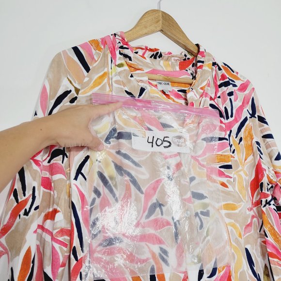 Nic+Zoe Long Sleeve Blouse Shirt Top Multicolor Leaf Print Notch Neck Stretch M - Picture 8 of 10